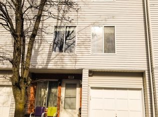 109 Emily Ln, Staten Island, NY 10312