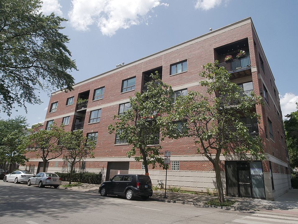 1st image of 4700 N Kenmore Ave APT 4A