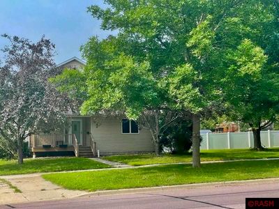 416 W Broadway Ave, Saint Peter, MN, 56082