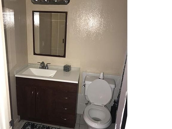 5th image of 6310 Newtown Cir APT C5
