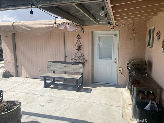 4th image of 6925 Manzanita Ave