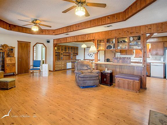 5th image of 226 County Road 226 Unit A