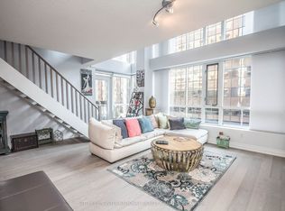 80 Cumberland St #309, Toronto, ON M5R 3V1