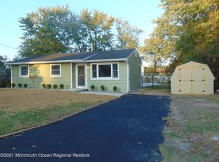 1013 Monty Rd, Toms River, NJ 08753