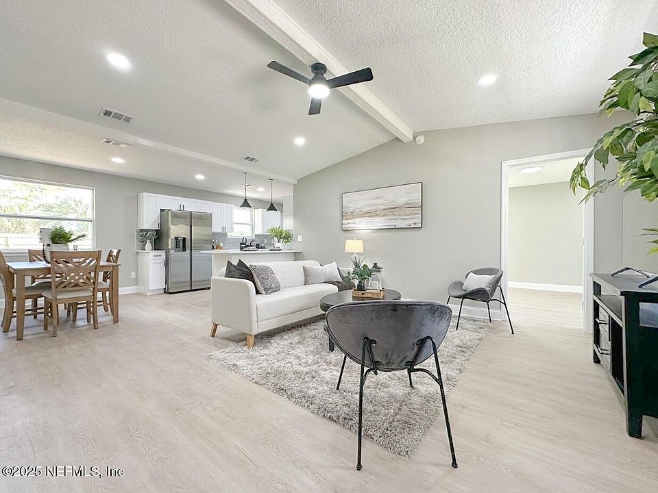 1st image of 7581 FALCON TRACE Court