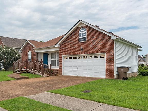 4th image of 2304 S Grafton Ct