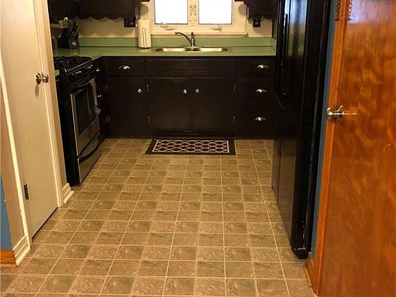 4th image of 7365 Orchard Dr