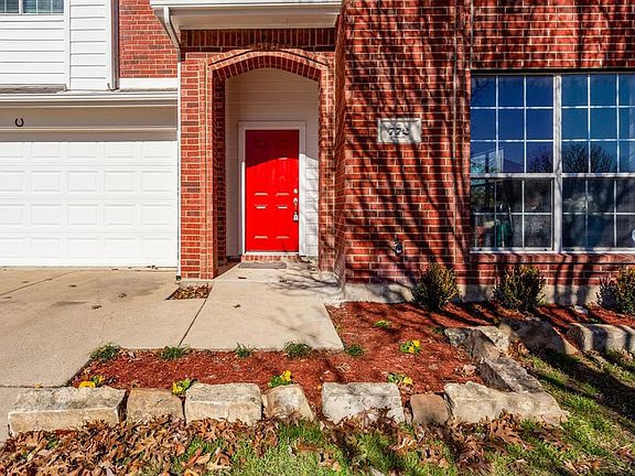 4th image of 772 Oriole Dr