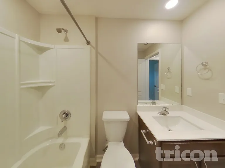 57 Pilgrim Dr — Photo 12