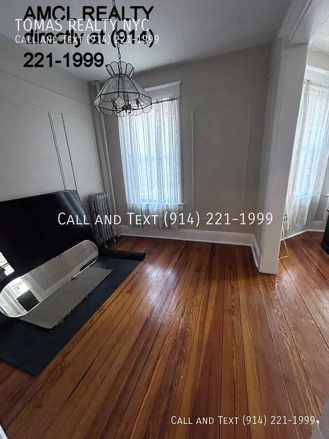 100 Mclean Ave Yonkers — Photo 1