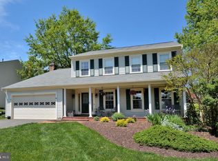 4600 Star Flower Dr, Chantilly, VA 20151