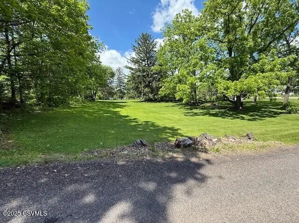 Dickson Ave, Danville, PA 17821