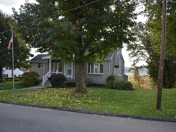 3rd image of 707 Buena Vista Ave
