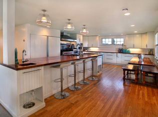 109 High Rd #A, Newbury, MA 01951