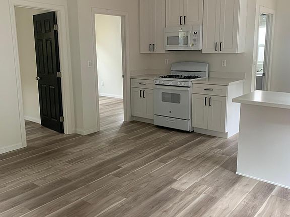 Open space living with Kitchen and Living Room.