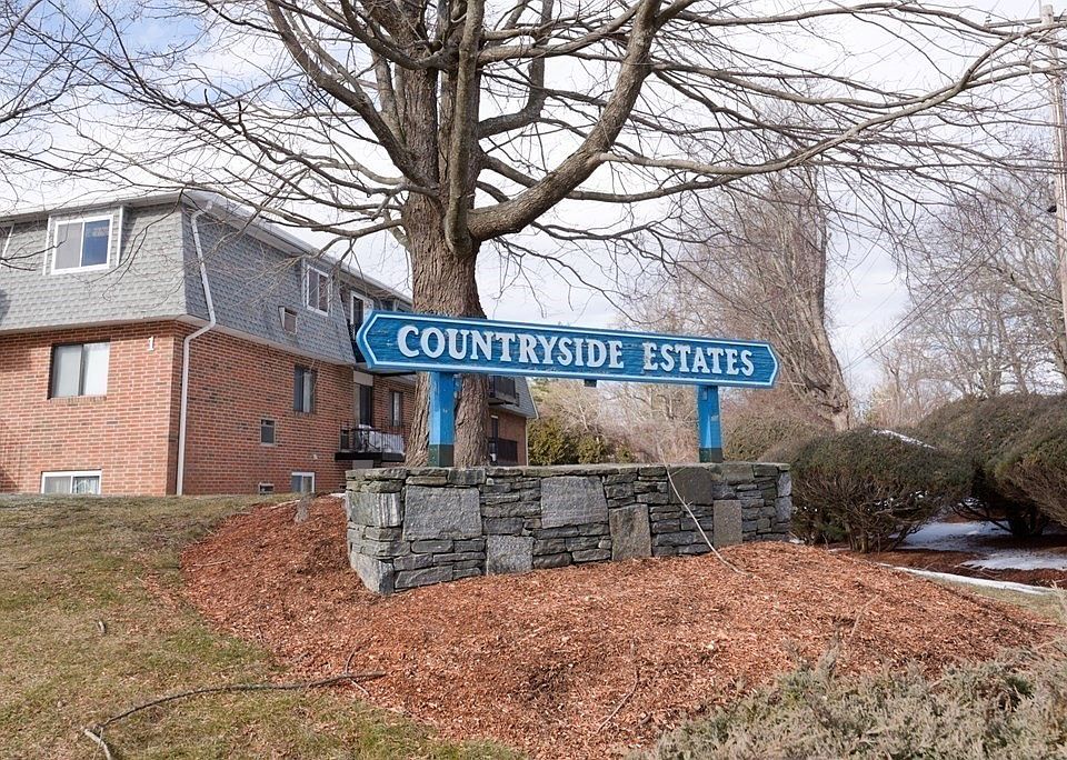 176 Maple Ave Rutland MA Zillow