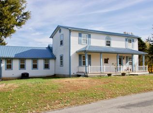 496 Suchman Rd, Ava, IL 62907