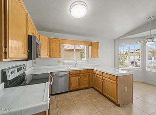 10523 W MOHAWK Lane, Peoria, AZ 85382