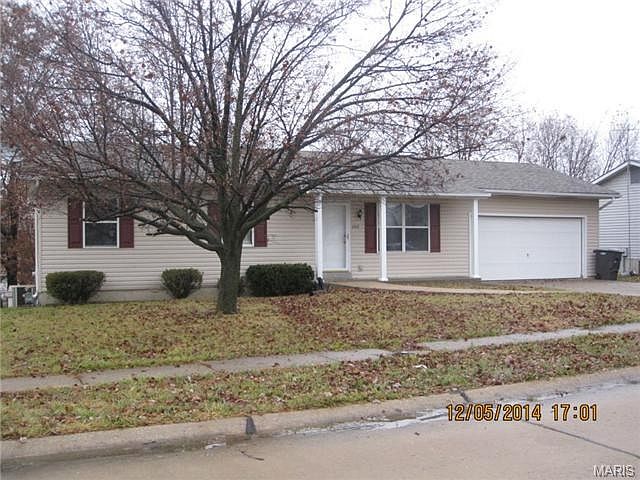 1st image of 1442 Bishop Dr