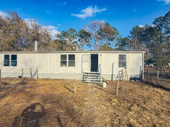 124 Cypress Dr, Palatka, FL 32177