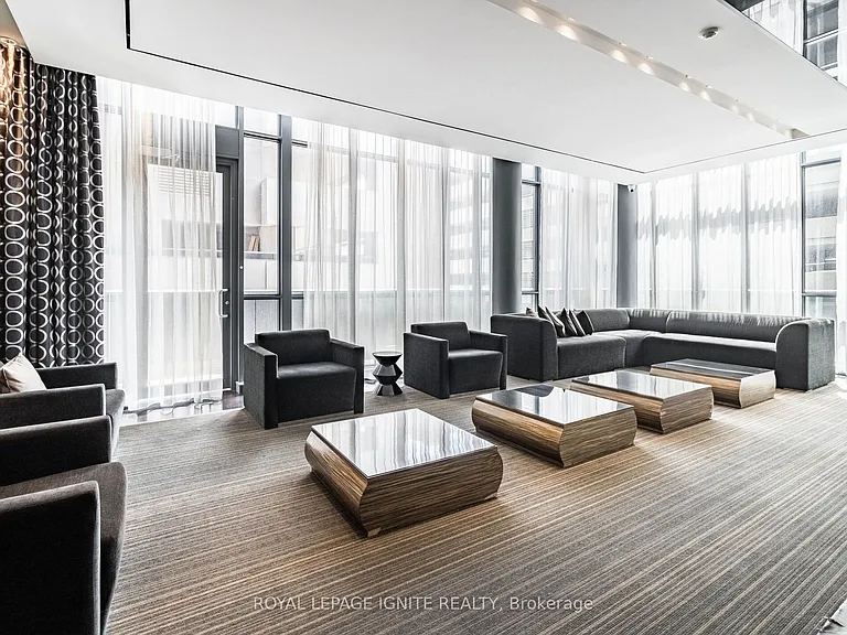 770 Bay St #2509 — Photo 18