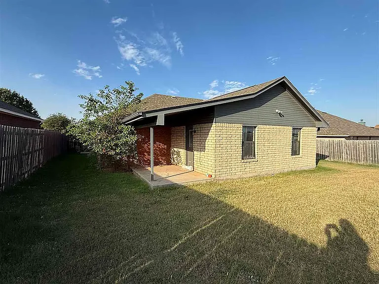 6816 SW Drakestone Blvd — Photo 12