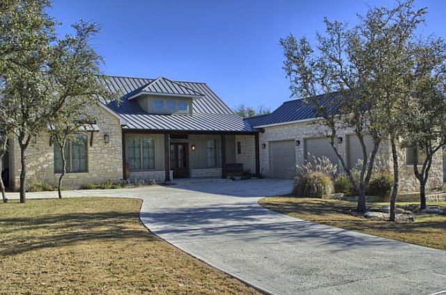1st image of 4073 Comanche Trace Dr