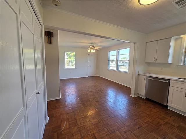 552 Metairie Lawn Dr — Photo 16