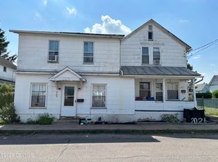 405-407 N Mercer St, Berwick, PA 18603