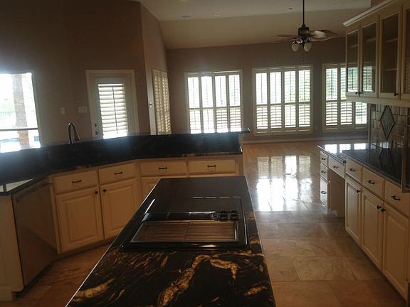 5th image of 8142 Marseille Dr