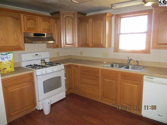 5th image of 6114 SE College Hl