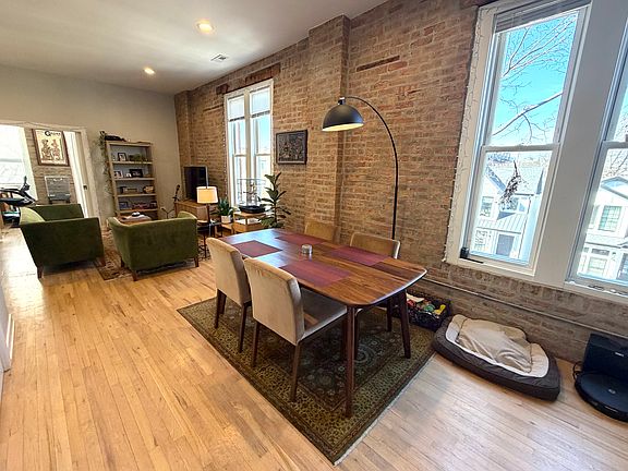 4th image of 2649 W Cortland St #3F