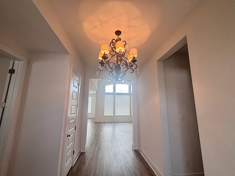 2605 Brushwood Mdw — Photo 3