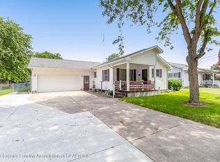 409 Merritt St, Charlotte, MI 48813