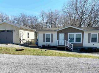 35 Dakota Dr, Cadiz, KY 42211