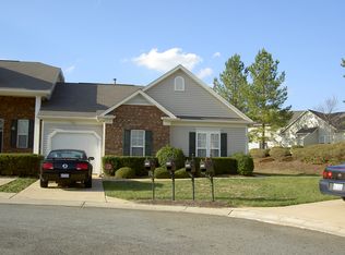 8846 Cinnabay Dr, Charlotte, NC 28216