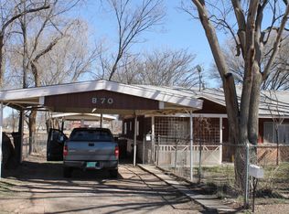 870 Ranchero Rd, Bosque Farms, NM 87068