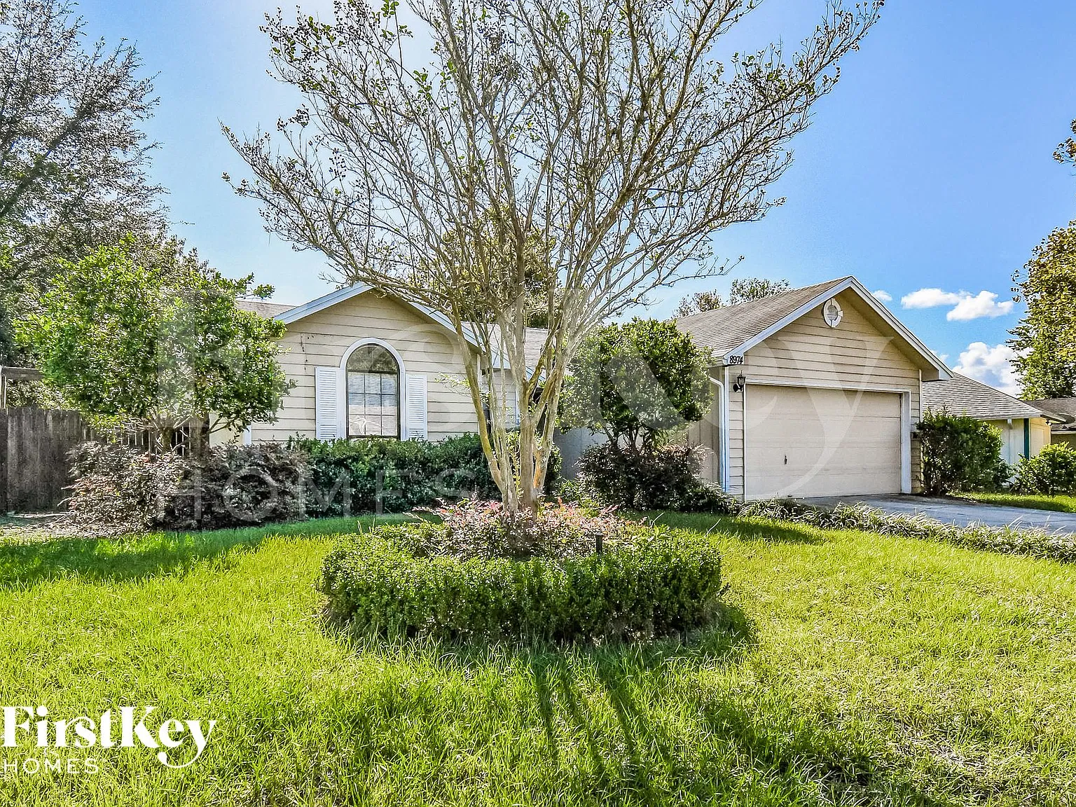 3 bed, 2.0 bath, 1771 sqft, $2,170 — Photo 2