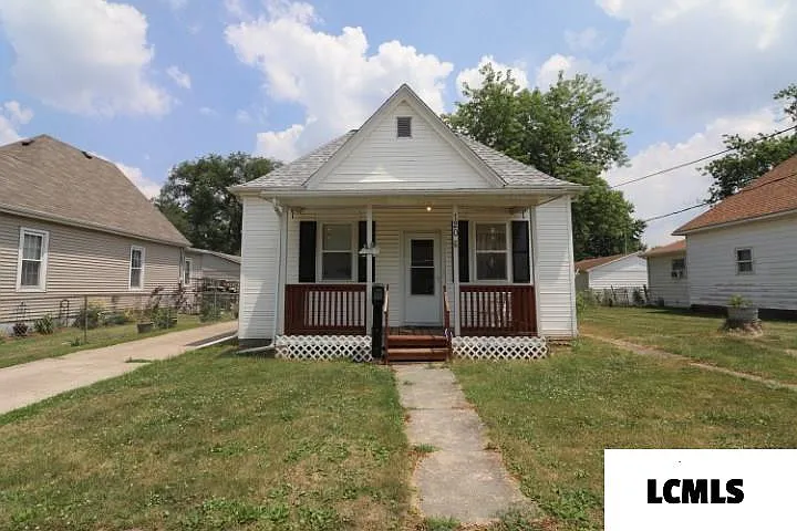 120 S Wilson St photo 1
