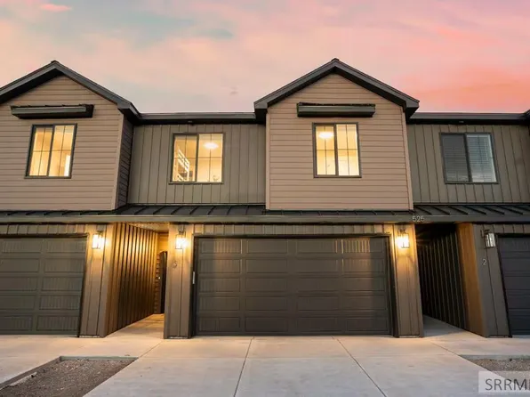 620 N 4th St Unit 2, Ashton, ID 83420