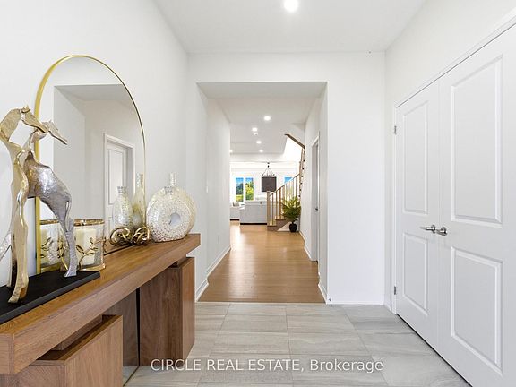 4th image of 56 Langridge Way