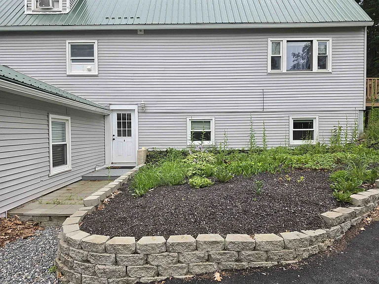 4 Little River Rd — Photo 3