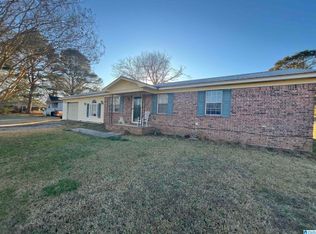 197 Maple Cir, Hartselle, AL 35640