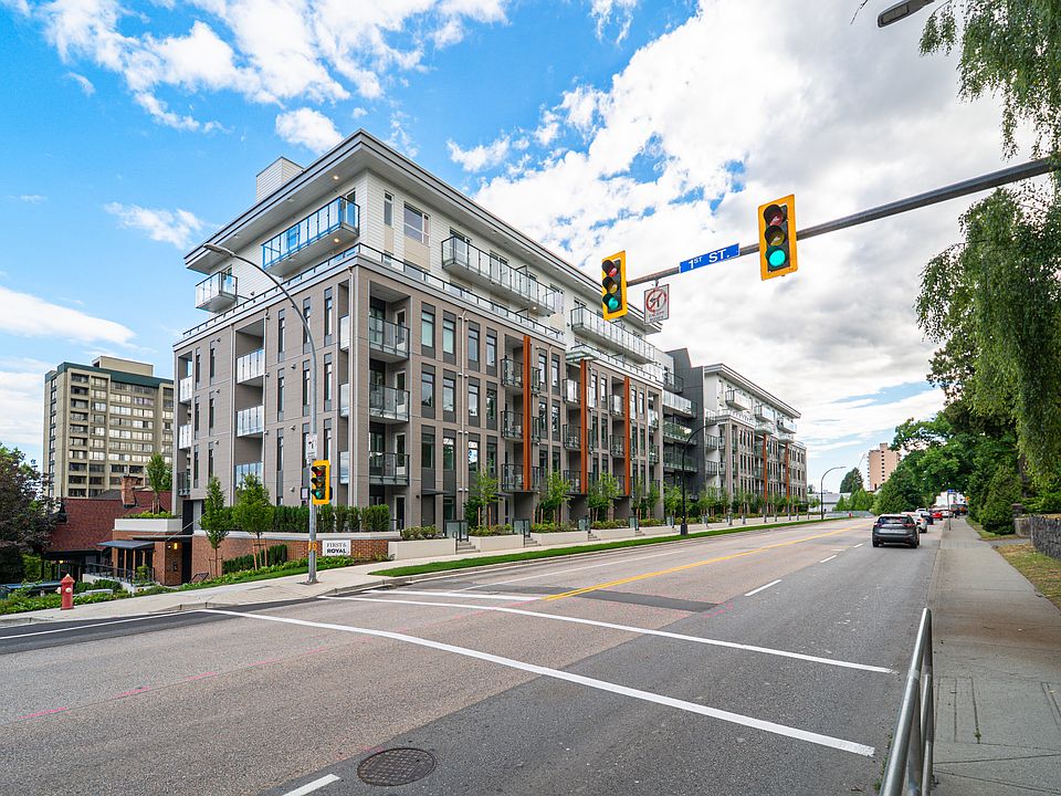 1st image of 82 1st St #210