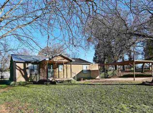 8860 Fryar Rd, Wynnewood, OK 73098