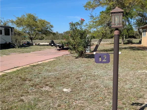 12 Augusta Cir, Aransas Pass, TX 78336