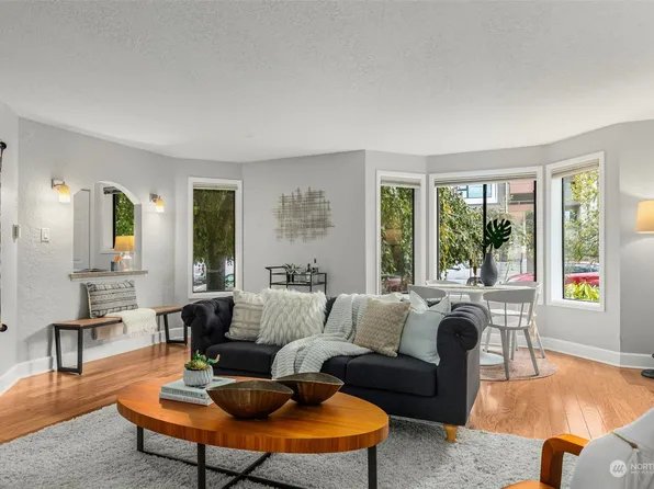 2327 Yale Avenue E #D, Seattle, WA 98102