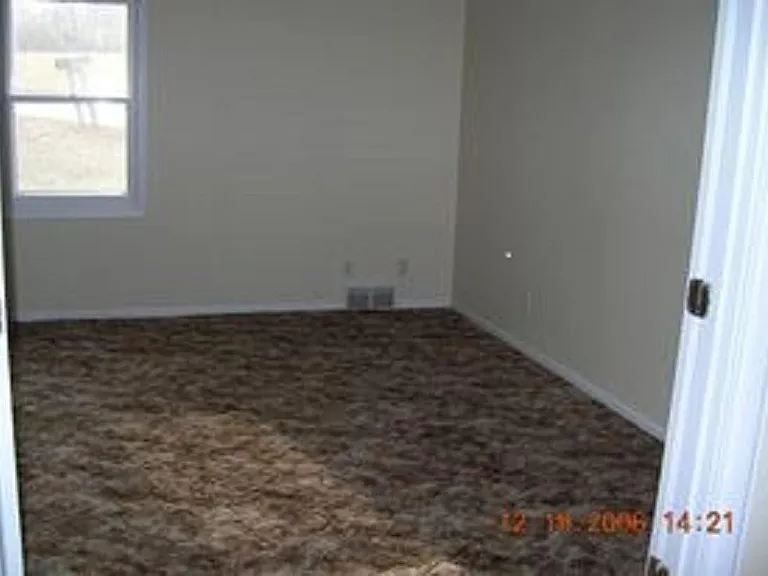 2101 Maple Ave #A — Photo 2