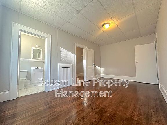 4th image of 2100 E 7th St APT 4