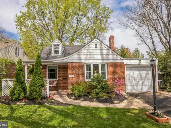 2233 Charles St, Glenside, PA 19038